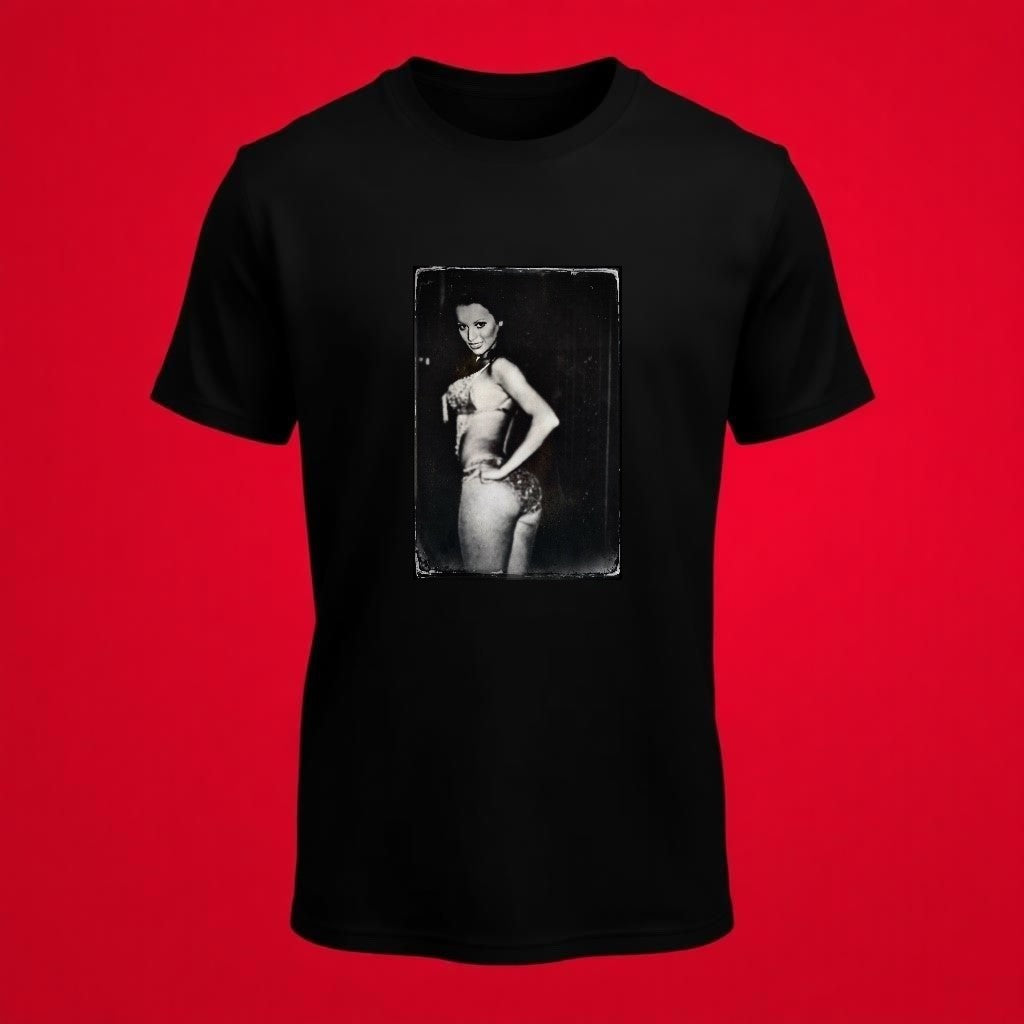 ESCAPE with Iris Chacón Tee